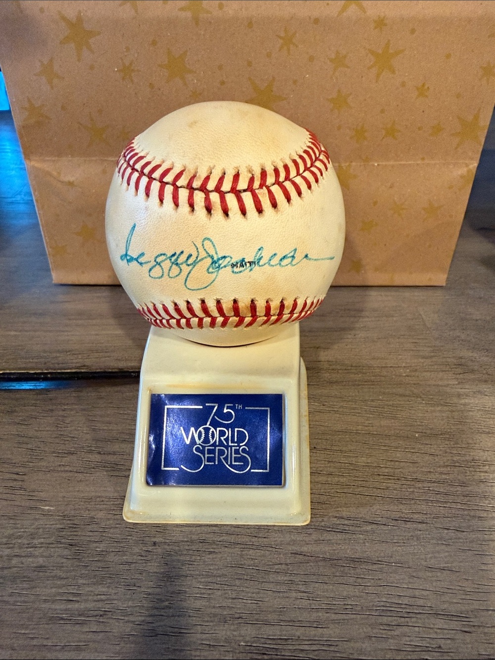 Autographed baseball -Reggie Jackson